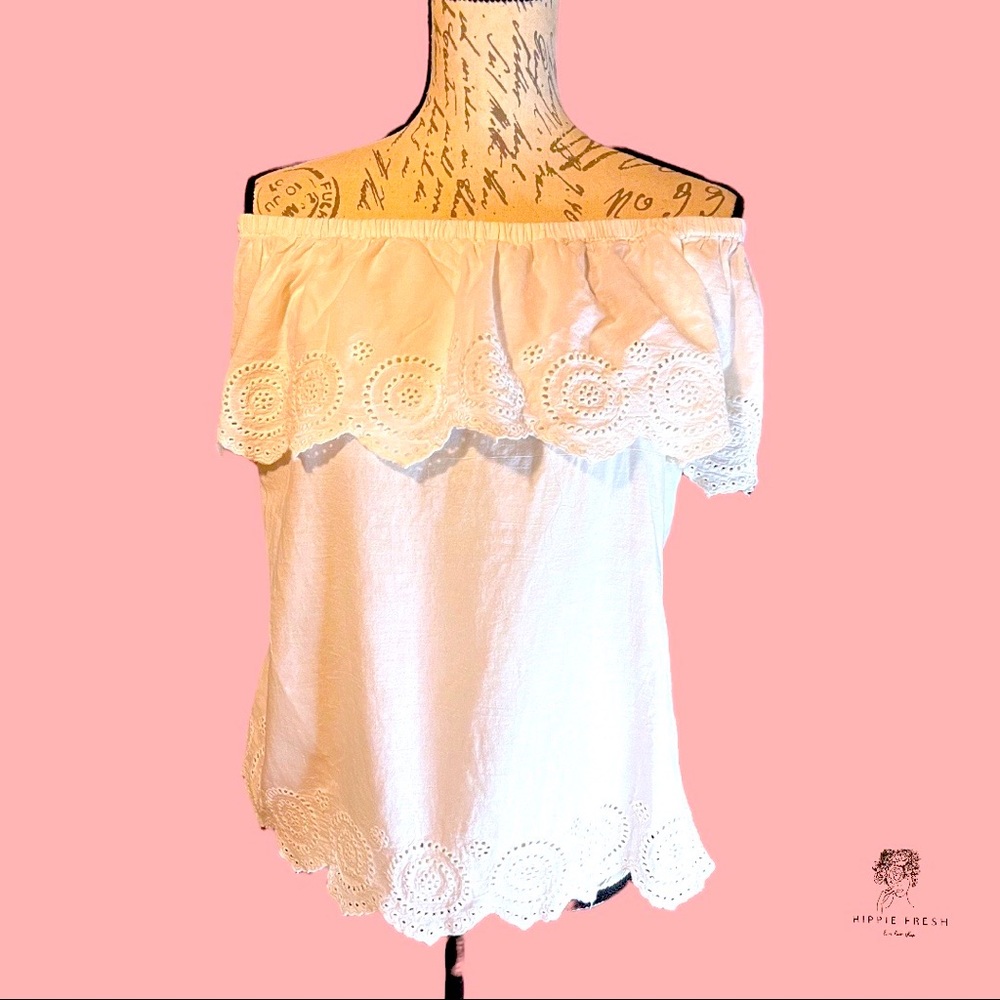 Jennifer & Grace White Eyelet Lace Ruffle Bardot Top Size LP